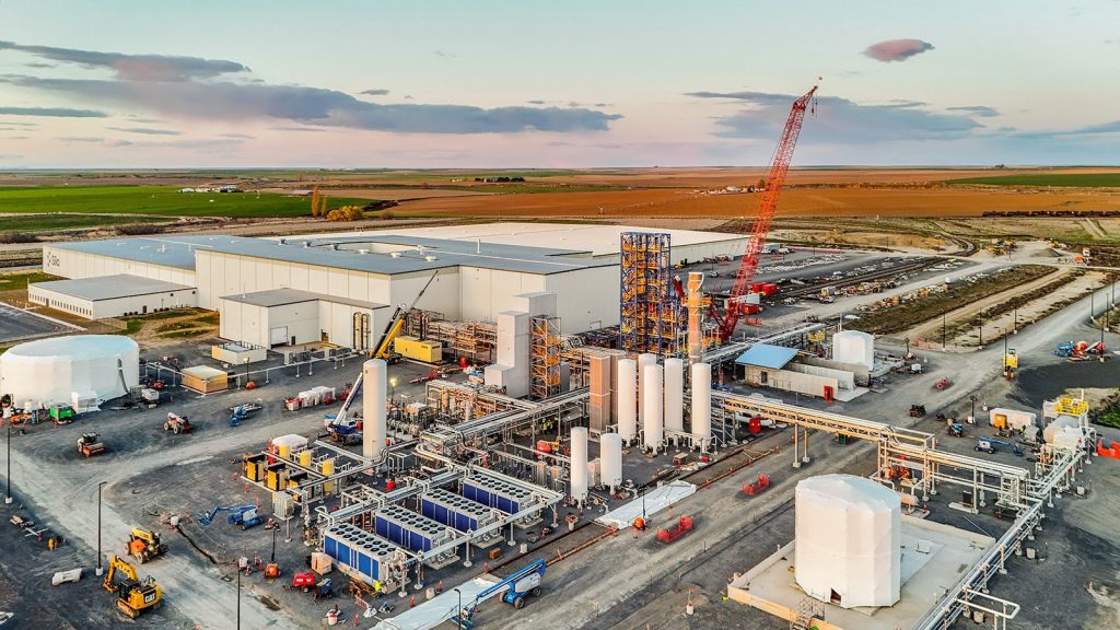 Sila Nanotechnologies plant in Moses Lake, WA, an Inland Mechanical project site